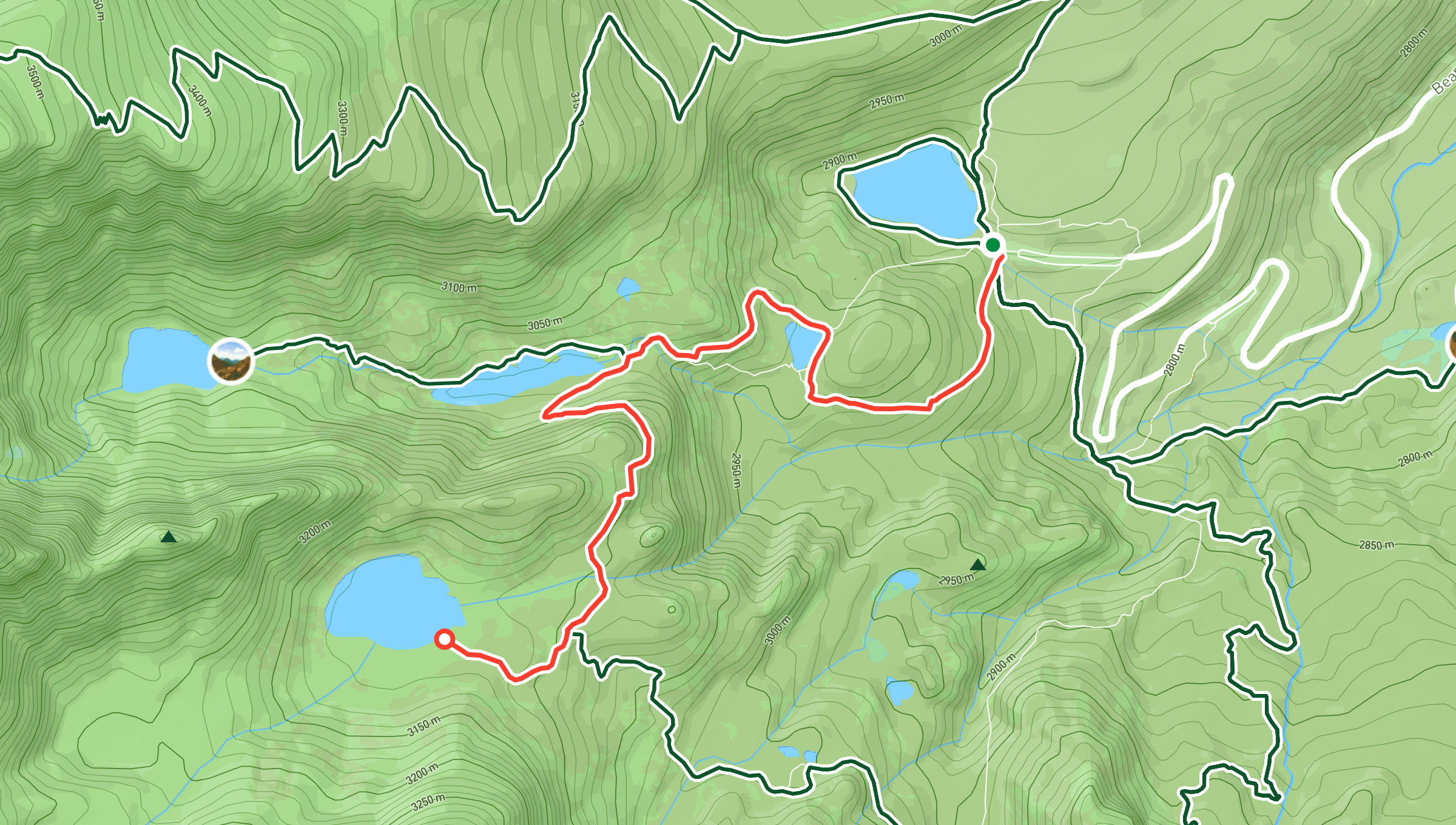 Treweler topographic map with a highlighted hiking route and waypoint markers